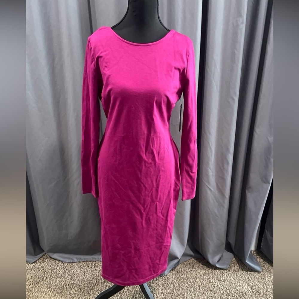 Lulus NWT long sleeve open back body con dress size XL